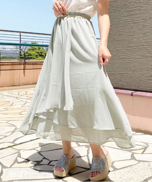 apres jour（アプレジュール）の「かさねデザインボリュームスカート【ZOZOTOWN限定アイテム】（スカート・レディース・ライトグレー/ブラック/オフホワイト/グレイッシュベージュ・X-LARGE/フリー）」の8枚目の写真