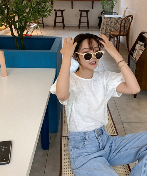 emi+(エミプラス)の「ボリュームスリーブブラウス(シャツ/ブラウス・レディース・ホワイト/イエロー/ブルー・FREE)」の6枚目の写真