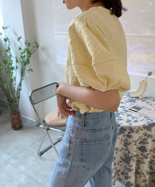 emi+(エミプラス)の「ボリュームスリーブブラウス(シャツ/ブラウス・レディース・ホワイト/イエロー/ブルー・FREE)」の11枚目の写真