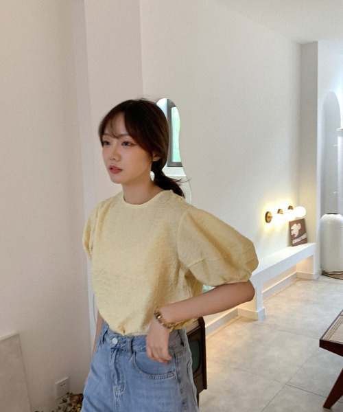 emi+(エミプラス)の「ボリュームスリーブブラウス(シャツ/ブラウス・レディース・ホワイト/イエロー/ブルー・FREE)」の13枚目の写真