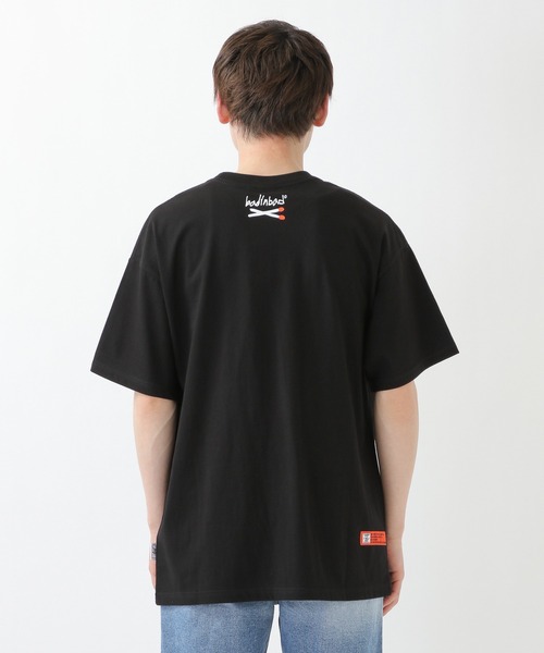ALAND（エーランド）の「BADINBAD／PLAY WITH BAD TEE 2951485