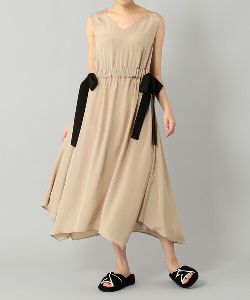 GRACE CONTINENTAL(グレースコンチネンタル)の「【LIFE STYLE WEAR】サテンイージードレス(ワンピース・レディース・ベージュ・36)」の10枚目の写真