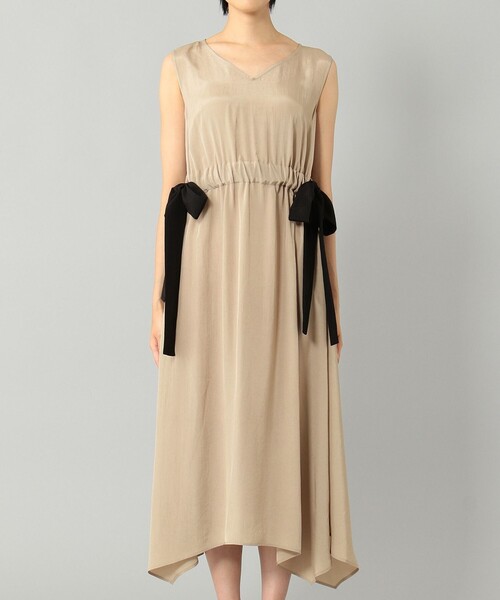 GRACE CONTINENTAL(グレースコンチネンタル)の「【LIFE STYLE WEAR】サテンイージードレス(ワンピース・レディース・ベージュ・36)」の14枚目の写真