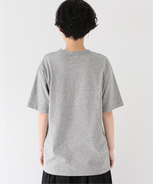 MAISON EUREKA(メゾンエウレカ)の「【MAISON EUREKA/メゾン・エウレカ】FLOCKY ME LOGO Tシャツ(Tシャツ/カットソー・レディース・グレー/ホワイト/イエロー・FREE)」の16枚目の写真