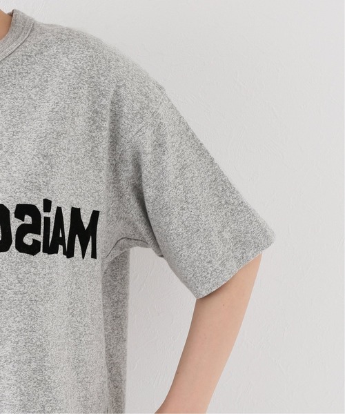 MAISON EUREKA(メゾンエウレカ)の「【MAISON EUREKA/メゾン・エウレカ】FLOCKY ME LOGO Tシャツ(Tシャツ/カットソー・レディース・グレー/ホワイト/イエロー・FREE)」の20枚目の写真