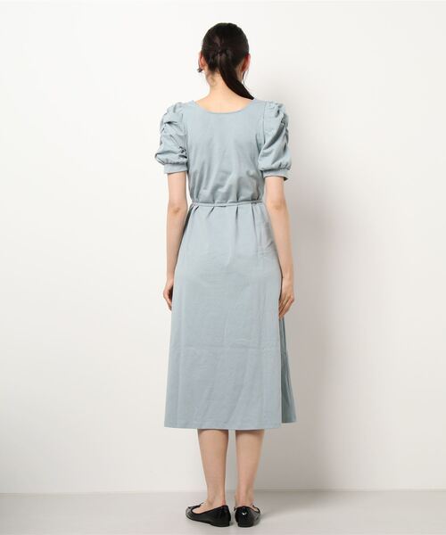 NOMAE(ノーマエ)の「【NOMAE】カットソーギャザースリーブワンピース(ワンピース・レディース・ベージュ/ライトブルー/ブラック/レッド・FREE)」の7枚目の写真