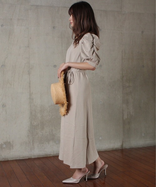 NOMAE(ノーマエ)の「【NOMAE】カットソーギャザースリーブワンピース(ワンピース・レディース・ベージュ/ライトブルー/ブラック/レッド・FREE)」の16枚目の写真