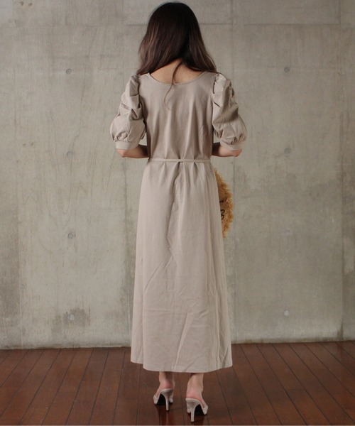 NOMAE(ノーマエ)の「【NOMAE】カットソーギャザースリーブワンピース(ワンピース・レディース・ベージュ/ライトブルー/ブラック/レッド・FREE)」の15枚目の写真