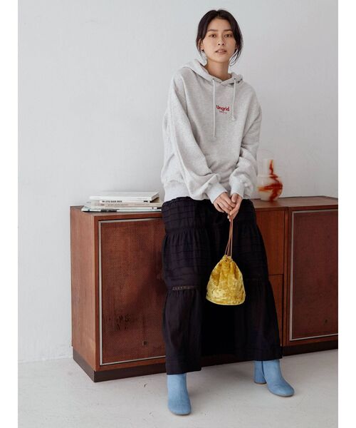 Ungrid（アングリッド）の「ベロア巾着バッグ（ハンドバッグ・レディース・アイボリー/パープル/イエロー・FREE）」の12枚目の写真