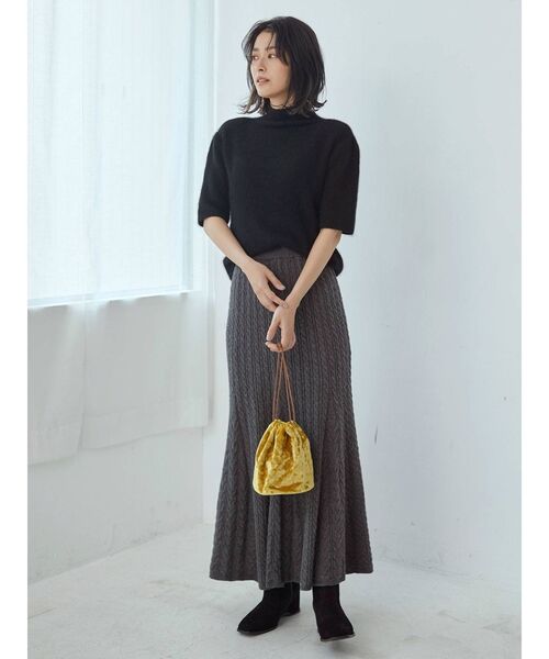 Ungrid（アングリッド）の「ベロア巾着バッグ（ハンドバッグ・レディース・アイボリー/パープル/イエロー・FREE）」の16枚目の写真