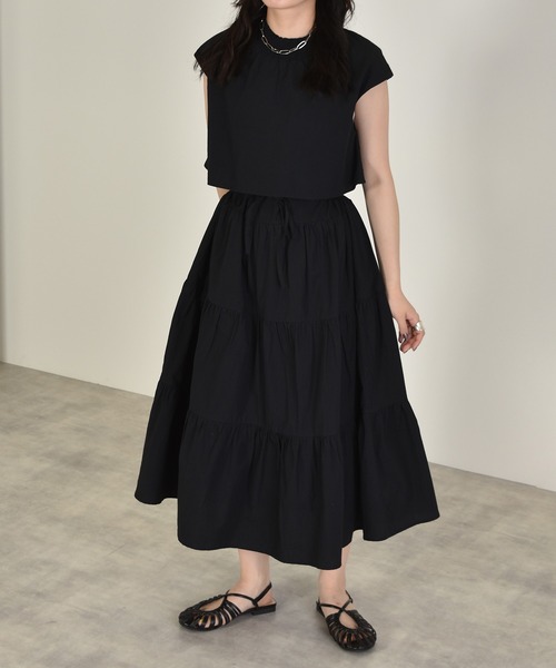 w closet（ダブルクローゼット）の「ティアードドッキングワンピース（ワンピース・レディース・チャコールグレー/ブラック/モカ・FREE）」の10枚目の写真