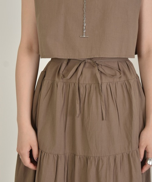 w closet（ダブルクローゼット）の「ティアードドッキングワンピース（ワンピース・レディース・チャコールグレー/ブラック/モカ・FREE）」の22枚目の写真