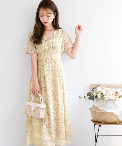 ワンピース フラワー プリーツスリーブ Le Reve Vaniller ワンピース Le Reve Vaniller ル レーヴ ヴァニレ のファッション通販 Zozotown