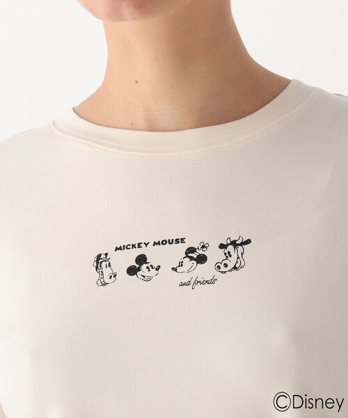 AG by aquagirl(エージーバイアクアガール)の「◆【ミッキー&フレンズ】ワンポイントキャラクターパジャマT 限定アイテム(Tシャツ/カットソー・レディース・オフホワイト/ガンメタ・38)」の11枚目の写真