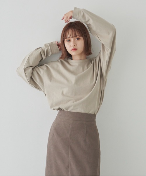 flaner(フラネ)の「ルーズ無地ロンTee【ユニセックス対応】(Tシャツ/カットソー・レディース・ホワイト/ベージュ/グレイッシュベージュ・MEDIUM/LARGE)」の13枚目の写真