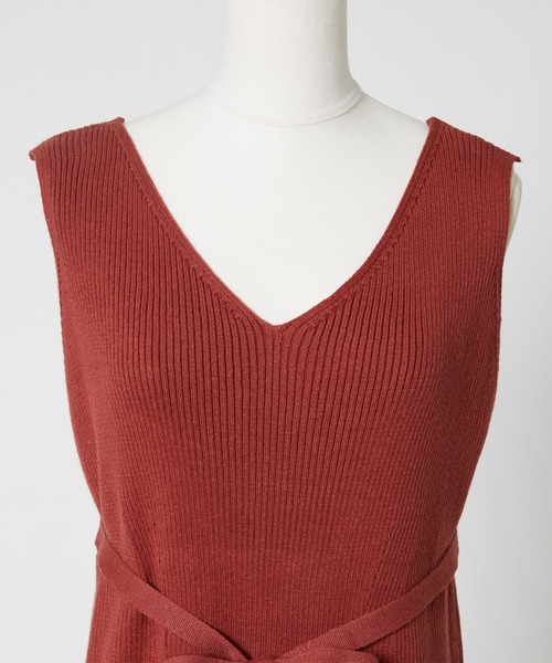 Rewde（ルゥデ）の「リネン混ノースリーブニット（1R14-07184）（ニット/セーター・レディース・ブラック/ベージュ/レンガ/ブルー・M）」の18枚目の写真