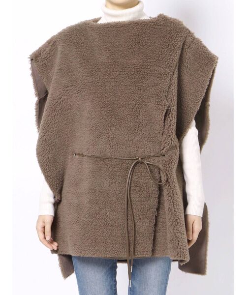 Ungrid（アングリッド）の「ボアノースリポンチョ（ポンチョ・レディース・チャコールグレー/モカ・FREE）」の14枚目の写真