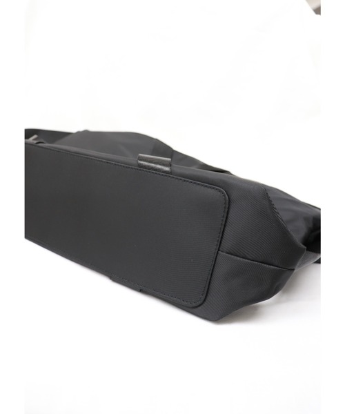 LVEU.（ラブユ.）の「Buckle design bag / バックルデザインバッグ（ショルダーバッグ・レディース・ブラック・FREE）」の7枚目の写真