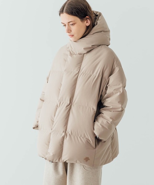 DESCENTE（デサント）の「【DESCENTE ALLTERRAIN】〈別注〉水沢ダウン ミドルジャケット WOMEN（ダウンジャケット/コート・レディース・ライトグレー/ブラック/ベージュ・MEDIUM）」の16枚目の写真