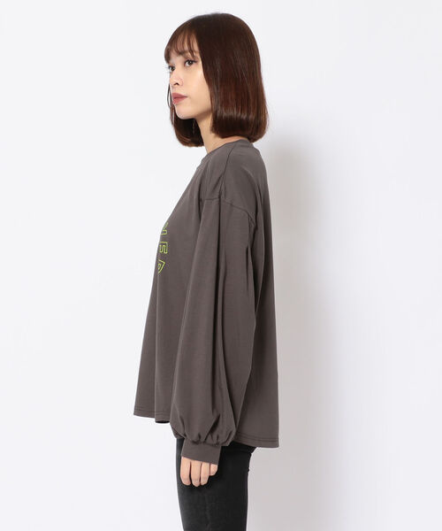 EACH.(イーチ)の「EACH(イーチ)VOLUME PUFF SLEEVE TEE(Tシャツ/カットソー・レディース・ホワイト/グレー/ブラック・FREE)」の5枚目の写真