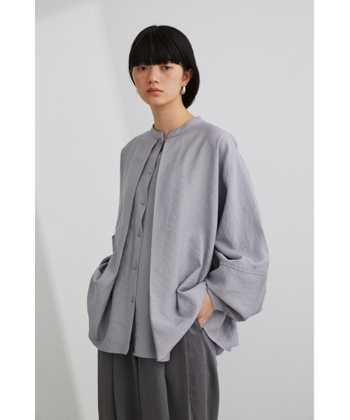 STYLEMIXER（スタイルミキサー）の「ディープタックドルマンシャツ（シャツ/ブラウス・レディース・ライトグレー/マルチ/ブラック/ホワイト・FREE）」の3枚目の写真