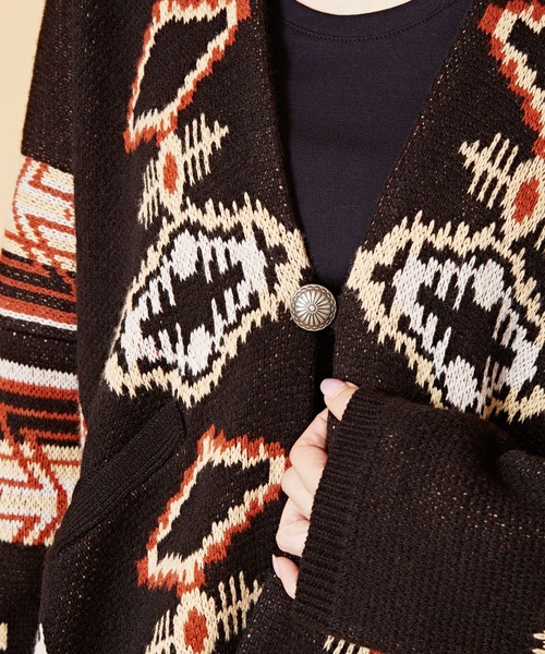 チャイハネ(チャイハネ)の「【チャイハネ】ネイティブ柄ニットフリンジカーディガン(カーディガン/ボレロ・レディース・ベージュ/ネイビー/ブラウン/ターコイズブルー/ブラック・FREE)」の12枚目の写真