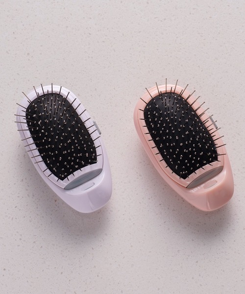 BIRTHDAY BAR（バースデイバー）の「【FESTINO フェスティノ】イオンケア クイックブラシ（ヘアブラシ・レディース・ホワイト/ピンク/ベージュ・フリー）」の5枚目の写真