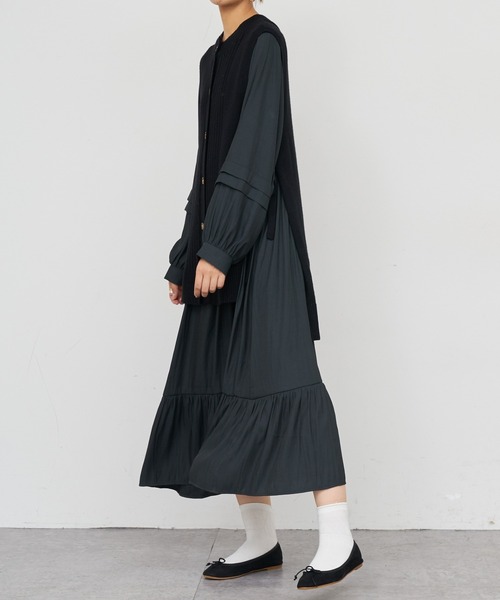 BONbazaar（ボンバザール）の「《2点セット、マルチスタイリング》ニットベスト＆ワンピース（ワンピース・レディース・アイボリー/ブラック/ベージュ・FREE）」の9枚目の写真