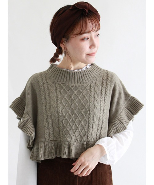 ehka sopo（エヘカソポ）の「ケーブルフリルベスト（ベスト・レディース・ベージュ/グリーン/キナリ・ﾌﾘ-）」の3枚目の写真