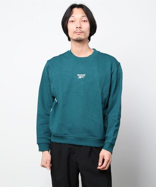 Reebok（リーボック）の「クラシックス バック ベクター クルー スウェットシャツ / Classics Back Vector Crew Sweatshirt（スウェット・メンズ・ブラック/ネイビー・SMALL/MEDIUM/LARGE/X-LARGE/XX-LARGE/XXX-LARGE/X-SMALL）」の13枚目の写真
