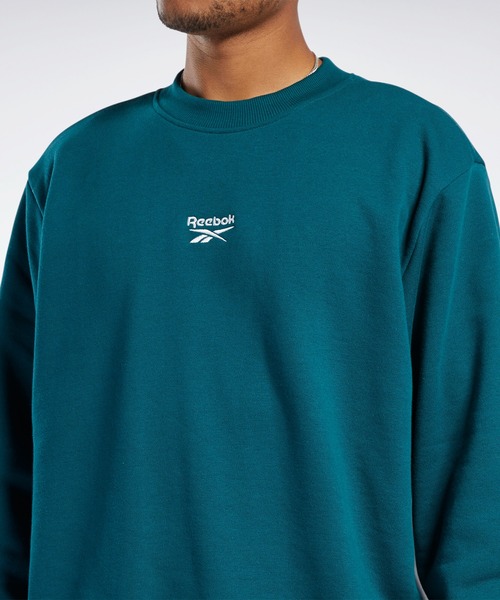 Reebok（リーボック）の「クラシックス バック ベクター クルー スウェットシャツ / Classics Back Vector Crew Sweatshirt（スウェット・メンズ・ブラック/ネイビー・SMALL/MEDIUM/LARGE/X-LARGE/XX-LARGE/XXX-LARGE/X-SMALL）」の10枚目の写真