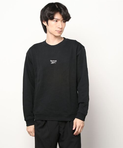 Reebok（リーボック）の「クラシックス バック ベクター クルー スウェットシャツ / Classics Back Vector Crew Sweatshirt（スウェット・メンズ・ブラック/ネイビー・SMALL/MEDIUM/LARGE/X-LARGE/XX-LARGE/XXX-LARGE/X-SMALL）」の8枚目の写真