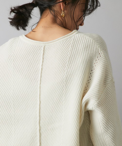 RIVE DROITE（リヴドロワ）の「表情のある編み目が魅力の一枚　ヘリンボンVネックニット（ニット/セーター・レディース・ベージュ/オフホワイト・FREE）」の18枚目の写真