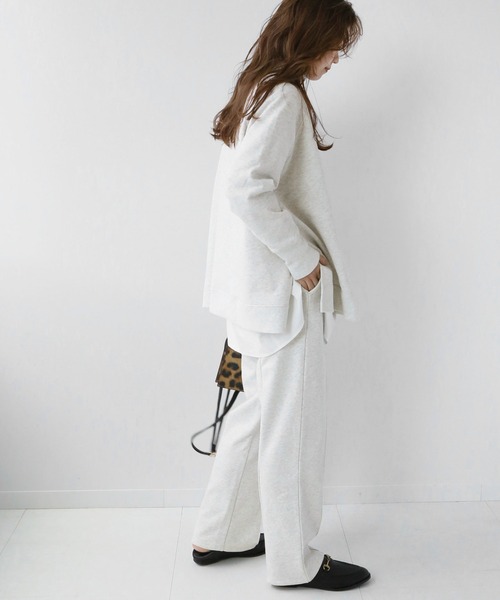 JOURNAL STANDARD relume（ジャーナルスタンダード　レリューム）の「コンパクト裏毛プルオンパンツ◆（スウェットパンツ・レディース・ベージュ/グレー系その他・FREE）」の4枚目の写真