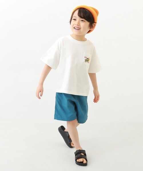 devirock（デビロック）の「BIGシルエットロゴ刺繍Tシャツ（Tシャツ/カットソー・キッズ・ネイビー/イエロー系その他/ダークオリーブ/ブルー系その他/ブラック/ベージュ/オフホワイト/グレー系その他/モカ/ライトカーキ/ライトブラウン/ブラック系その他/ホワイト/グリーン系その他・150cm/120cm/140cm/130cm/100cm/160cm/110cm）」の15枚目の写真