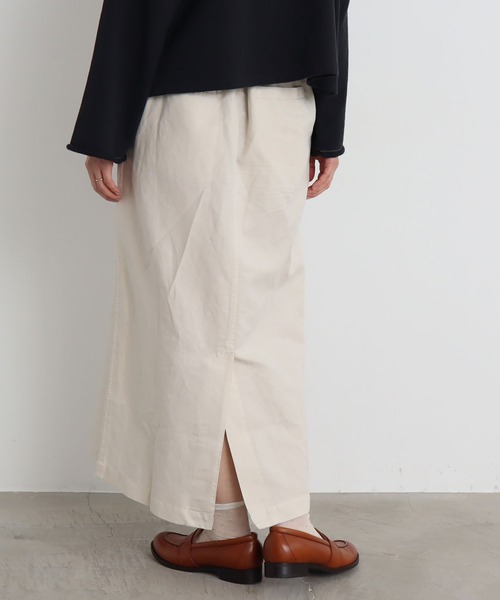 chambre de charme（シャンブルドゥシャーム）の「●cdc リネン/コットン  ツイル　ロングタイトスカート（スカート・レディース・ブラック/グリーン/キナリ・FREE）」の22枚目の写真