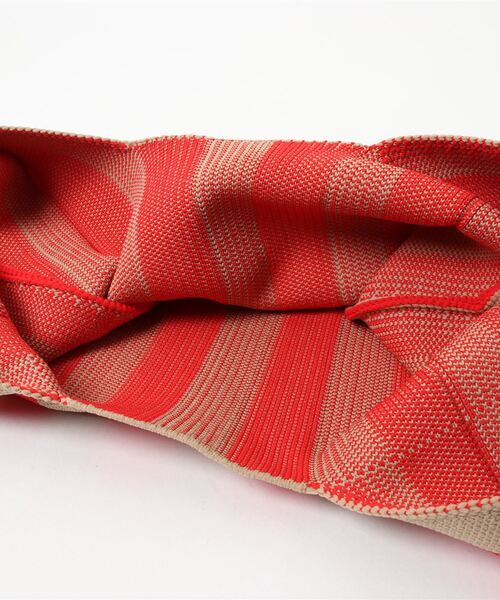 ottilie(オティーリエ)の「ストライプニットBAG(ハンドバッグ・レディース・ブラック/レッド・FREE)」の5枚目の写真