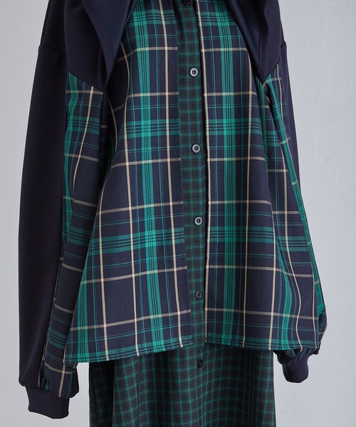 ear PAPILLONNER（イアパピヨネ）の「スウェットシャツコンビ