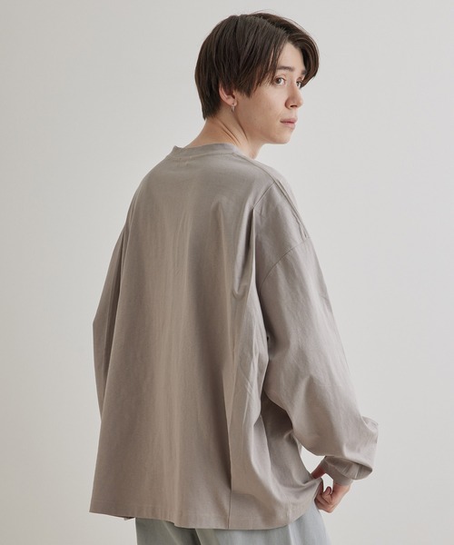 JUNRED（ジュンレッド）の「タックロングTシャツ（Tシャツ/カットソー・メンズ・ホワイト/ブルー系その他4/チャコールグレー/ベージュ系その他・M/S/L）」の9枚目の写真