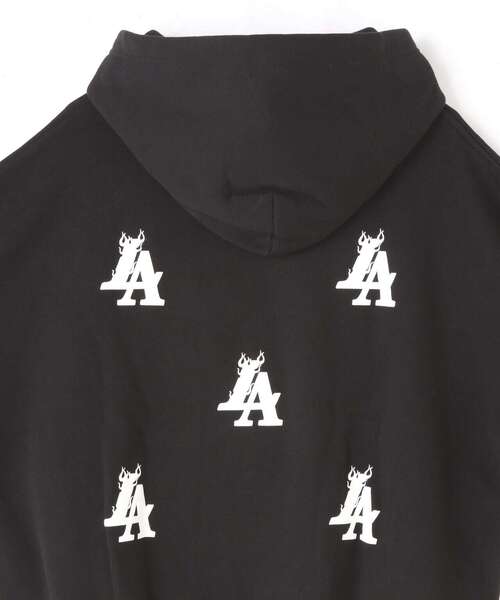 STUD MUFFIN（スタッドマフィン）の「STUD MUFFIN/スタッドマフィン/LA LETTERED BIG PK（パーカー・メンズ・ブラック/グレー・2/3/4）」の8枚目の写真