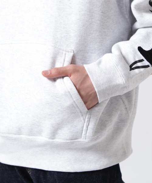 STUD MUFFIN（スタッドマフィン）の「STUD MUFFIN/スタッドマフィン/LA LETTERED BIG PK（パーカー・メンズ・ブラック/グレー・2/3/4）」の17枚目の写真