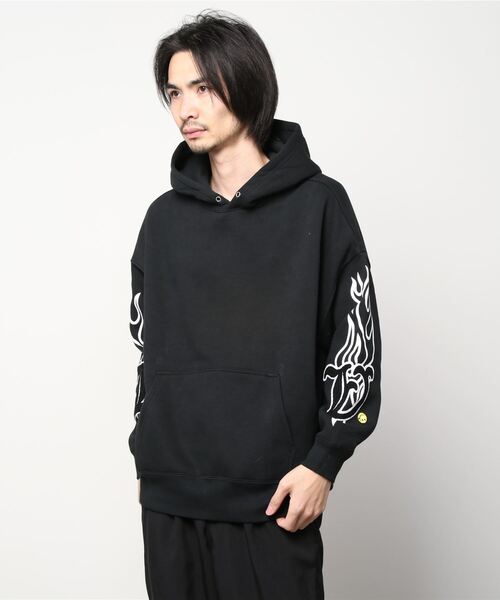 STUD MUFFIN（スタッドマフィン）の「STUD MUFFIN/スタッドマフィン/LA LETTERED BIG PK（パーカー・メンズ・ブラック/グレー・2/3/4）」の6枚目の写真