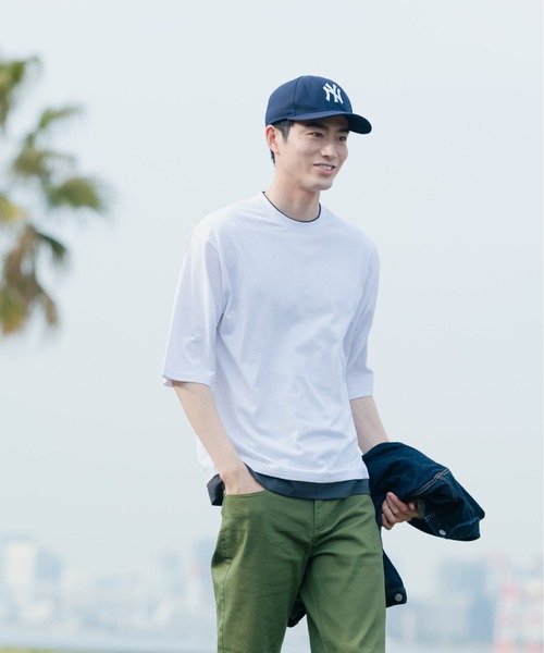 Blue Standard （ブルースタンダード）の「【BLUE STANDARD/ブルースタンダード】汗染みの目立ちにくいTシャツ ZEROSTAIN フェイクレイヤード　ビッグシルエットＴシャツ（Tシャツ/カットソー・メンズ・ホワイト/チャコールグレー/ブラック/ベージュ/ネイビー/オリーブ/ブルー・MEDIUM/LARGE/X-LARGE）」の20枚目の写真