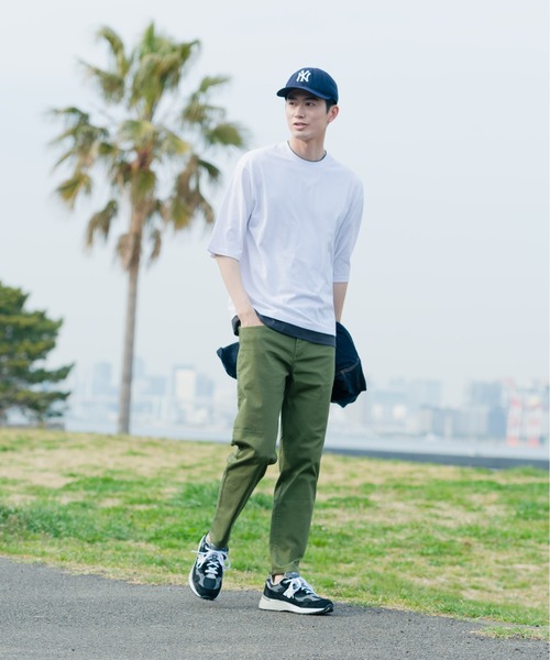 Blue Standard （ブルースタンダード）の「【BLUE STANDARD/ブルースタンダード】汗染みの目立ちにくいTシャツ ZEROSTAIN フェイクレイヤード　ビッグシルエットＴシャツ（Tシャツ/カットソー・メンズ・ホワイト/チャコールグレー/ブラック/ベージュ/ネイビー/オリーブ/ブルー・MEDIUM/LARGE/X-LARGE）」の14枚目の写真