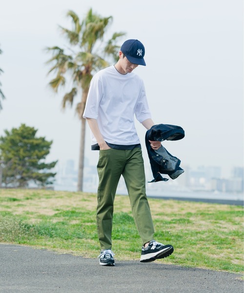 Blue Standard （ブルースタンダード）の「【BLUE STANDARD/ブルースタンダード】汗染みの目立ちにくいTシャツ ZEROSTAIN フェイクレイヤード　ビッグシルエットＴシャツ（Tシャツ/カットソー・メンズ・ホワイト/チャコールグレー/ブラック/ベージュ/ネイビー/オリーブ/ブルー・MEDIUM/LARGE/X-LARGE）」の15枚目の写真