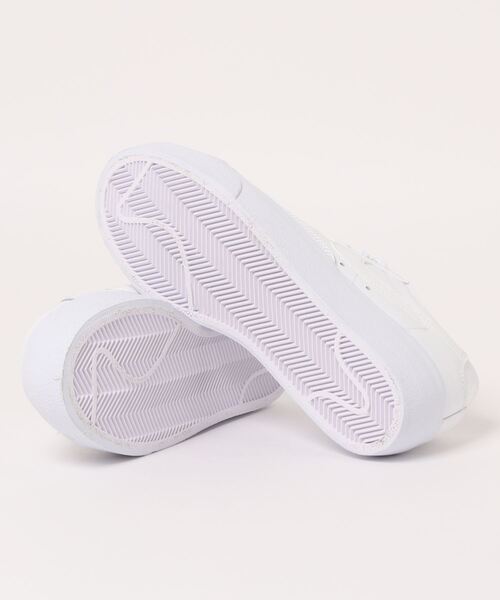 MADEMOISELLE ROPE'（マドモアゼル ロペ）の「【NIKE】ブレザーロウプラットフォームスニーカー（スニーカー・レディース・ホワイト・24.0cm/23.5cm/24.5cm/23.0cm）」の3枚目の写真