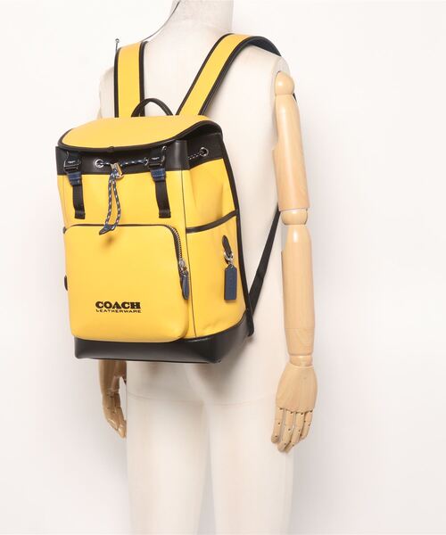 COACH（コーチ）の「リーグ フラップ バックパック カラーブロック 