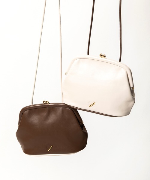 R/b nestle to BEAURE(アールビー)の「Rb 2tone 横長ガマ口 Wallet Shoulder(ショルダーバッグ・レディース・ブラウン/アイボリー/ブラック/ベージュ・FREE)」の19枚目の写真