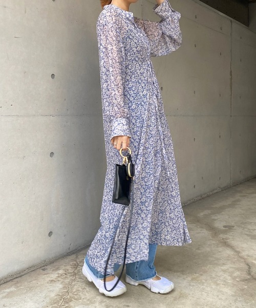 DouDou(ドゥドゥ)の「フラワープリントワンピース(ワンピース・レディース・ブラック/ブルー・FREE)」の15枚目の写真