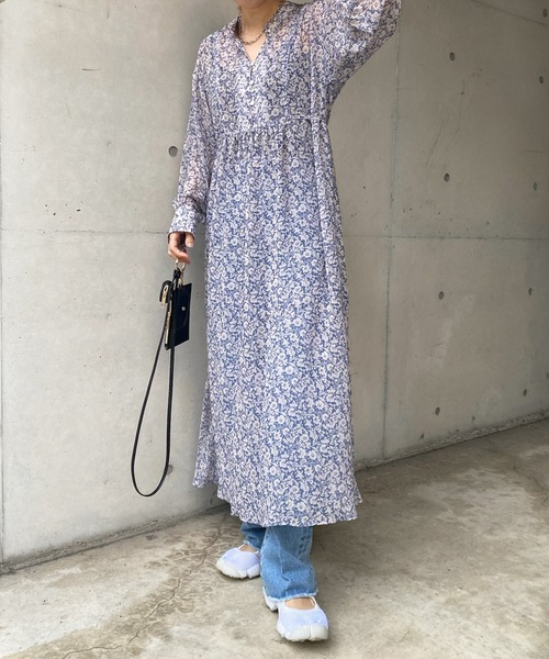 DouDou(ドゥドゥ)の「フラワープリントワンピース(ワンピース・レディース・ブラック/ブルー・FREE)」の21枚目の写真